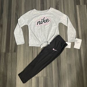 NWT Nike girls matching set